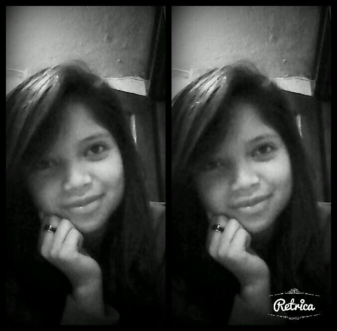 Karinaf21's profile picture. 