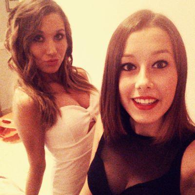 15. 'Ningun rei , es fuerte sin su reina.'                          [MIS NIÑAS] ♡