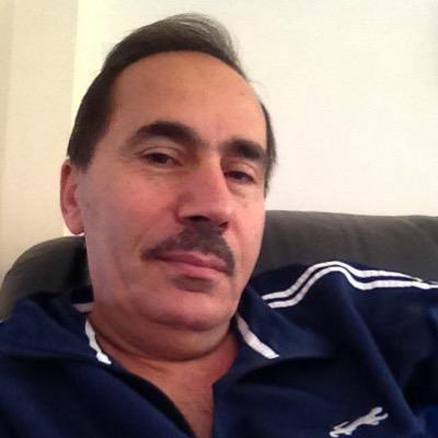 النصر لسوريا النصر لدول المقاومة النصر للشرفاء الاوفياء النصر للجيش السوري البطل . العار والخزية على ال سعود وعلى خنازير الجزيرة العار والخزية على كل متواطىء
