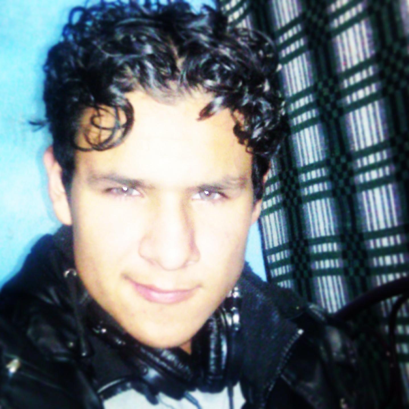 angelitomix3's profile picture. 