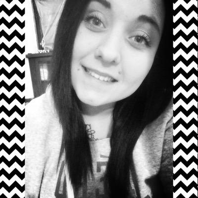 9teen • Mommy to Anicia • Country music •