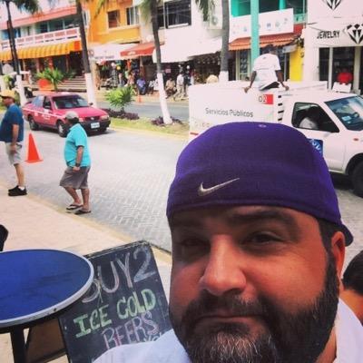 onetontomato's profile picture. 