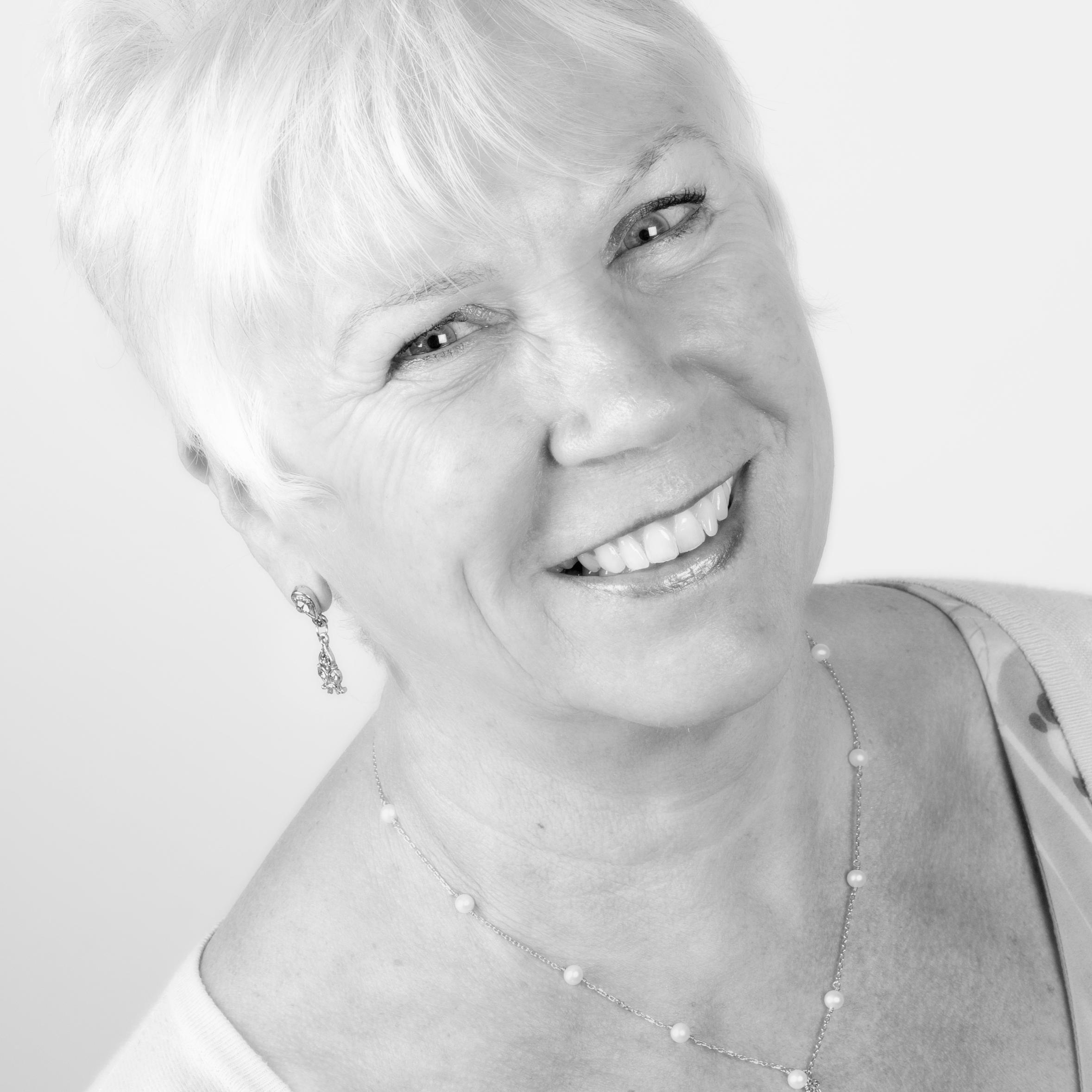 I'm no longer using this account, so please go to my other account Jacqui Rosser