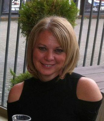 SuzMayesKiddie's profile picture. 