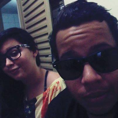 Vlogger, lolzero, atirador profissional