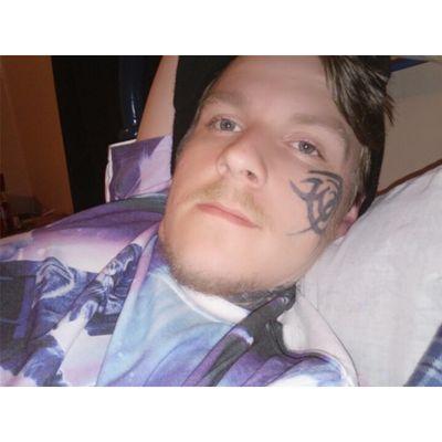 Love tattoos yes i've got a face tattoo no didn't hurt from Kentucky anything else just ask