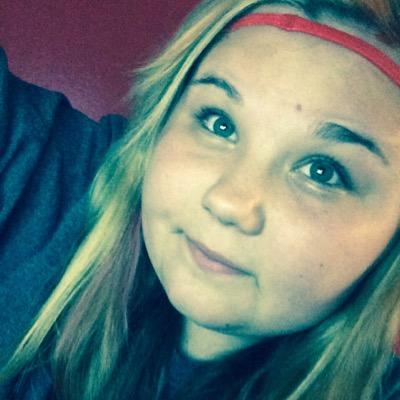 DestinyGreenwo4's profile picture. snapchat:desbaby09 instagram:pink_baby_789 
livin life love weird guys Love how they make me laugh and dont make me down!!!