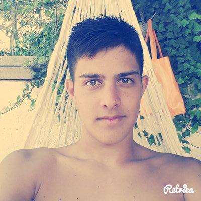 Love basket  wpp:099707954