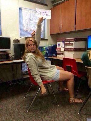 funnyafff's profile picture. NOT ORIGINATED •Tweets funny things