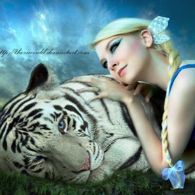 I am the rarest of rare, a tiger of beauty and youth. I'm Alessandra or Aless. I'll be watching you from where I lay which is behind you.(Single/Whitetiger/18+)