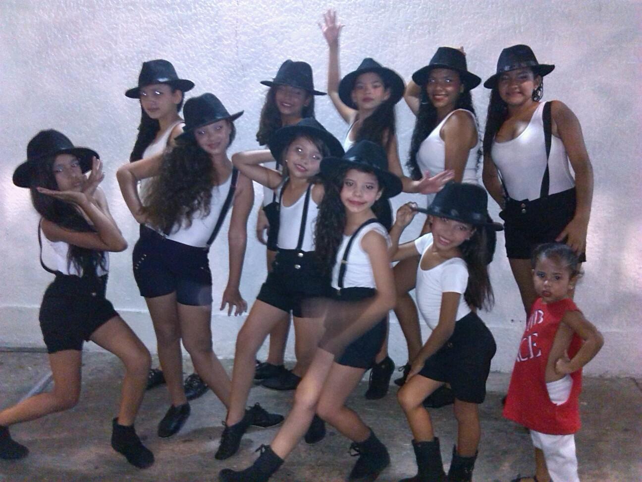 Baila tus problemas #Youonlyliveone #Dance