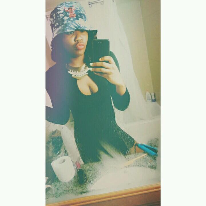 know when to hold them, know when to fold them .. & know when to walk away // restmybrother TRAY