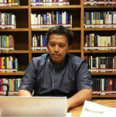 Strategi Marketing + Bisnis + Social Entrepreneur I Writers I