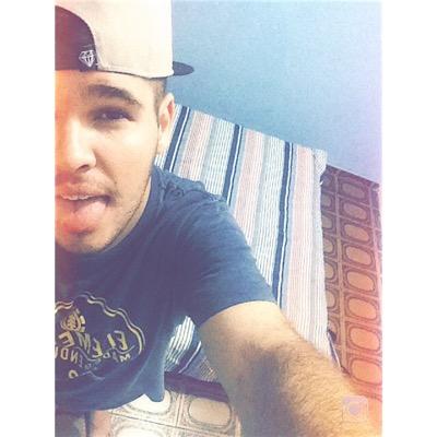 As pedras no caminho , Agente chuta é super natural não deixo abaixar minha MORAL (♪
Seguem tambem o @queissolucaas