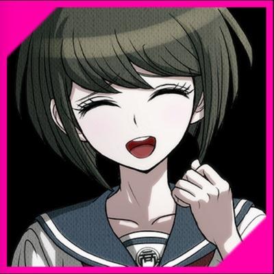 My name is Komaru Naegi, an exceedingly normal female high school student living in an abnormal day life {serious/crack}mom is @hiyokodancer}mun: @koniginmina