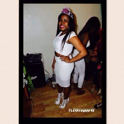 sincerely__mhe's profile picture. ♓️ established in 96' Blessed 100% Jamaican...College bound...c/o '18 Cse