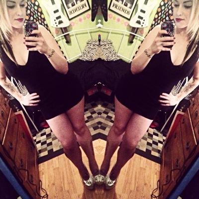 MeaganLynnxo's profile picture. Taken by my one and only love Jesse  •

Got my ying to my yang @samanthamassel 

• Be real or Be gone ✌