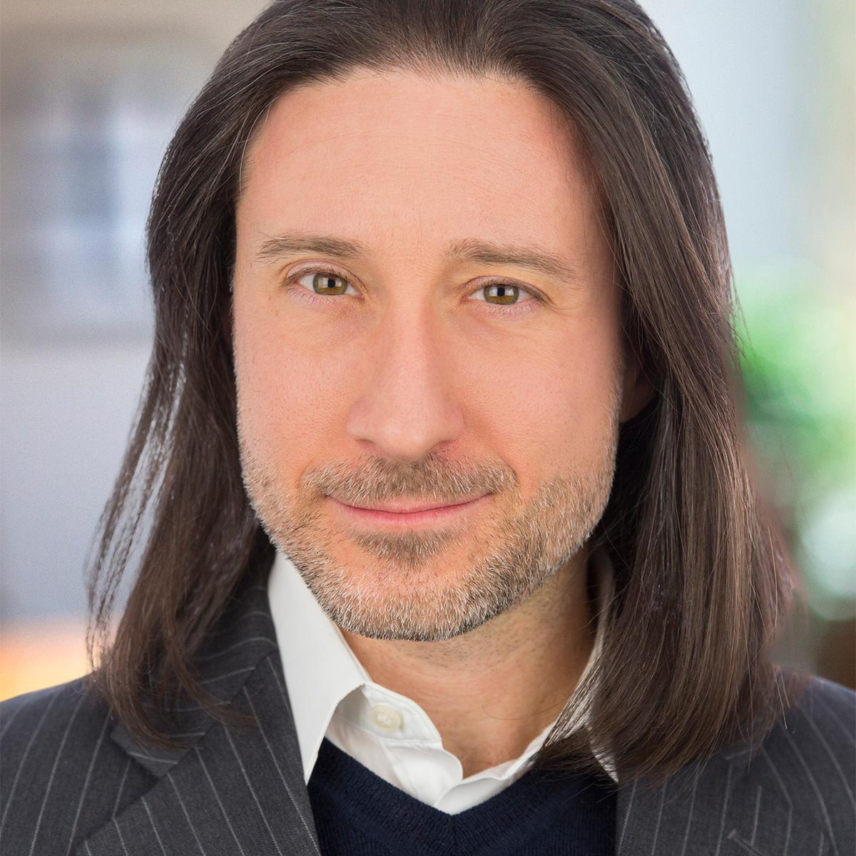 Principal Analyst at Forrester Research. My mission: Improve the government customer experience.