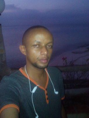 monicsystems's profile picture. A dad, software developer and businessman