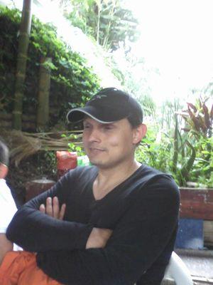 leonard74396013's profile picture. 