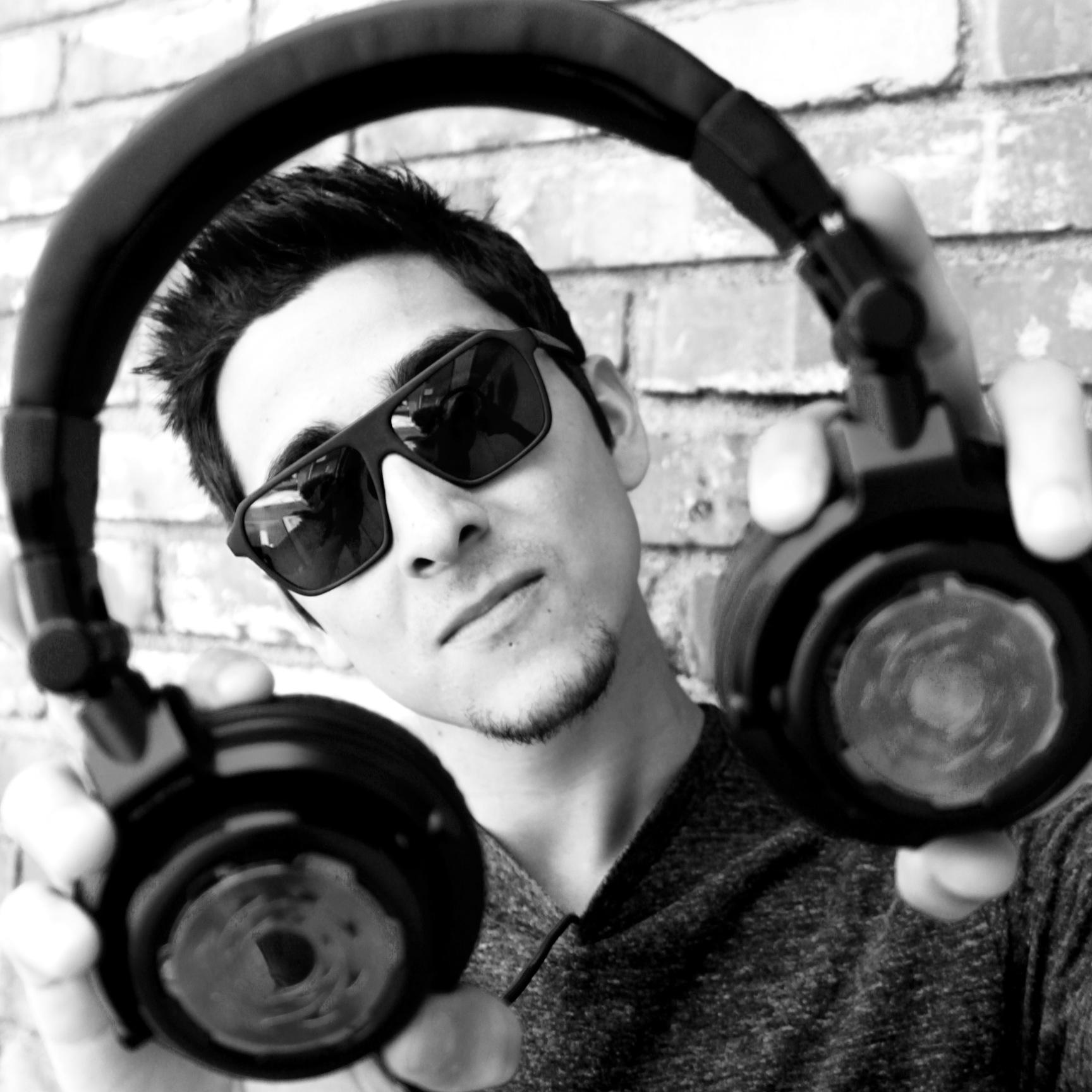 DJ_Klassix's profile picture. Mobile Dj | Emcee | Event Specialist | Party Banger | SoCal Resident