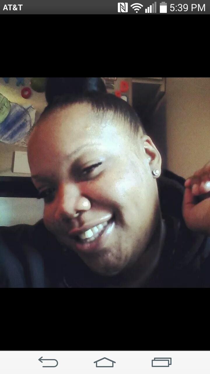 R3R326's profile picture. 