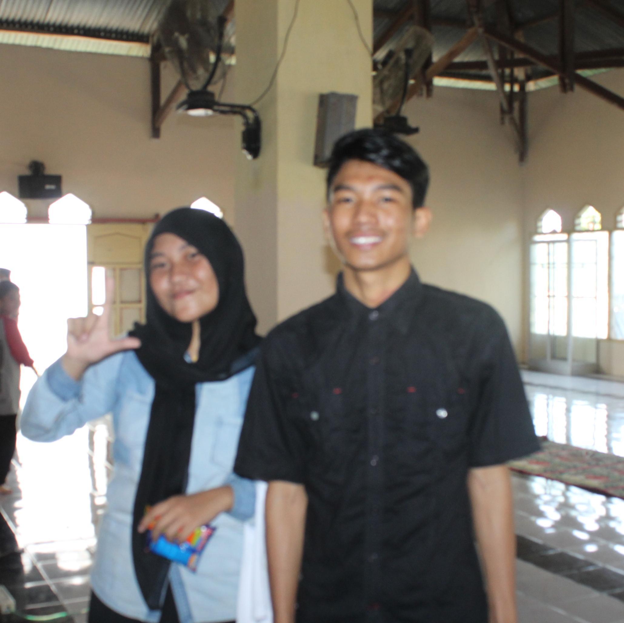 @shivers @cakkaNRG @jkt48 @yourraisa @afganismeloveyourraisa
xiao xixa
my idol is my world