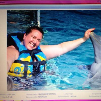 mother of two daughters , works at the moisd as maintenance, lives in coral michigan.