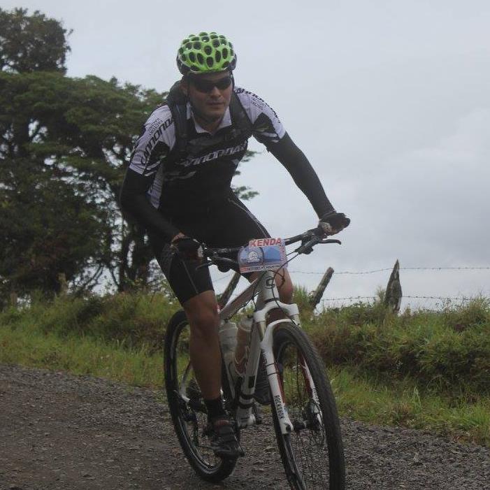 🇨🇷👨🏻‍💻🚵🏻‍♂️⚽️🏃🏻‍♂️👻💙