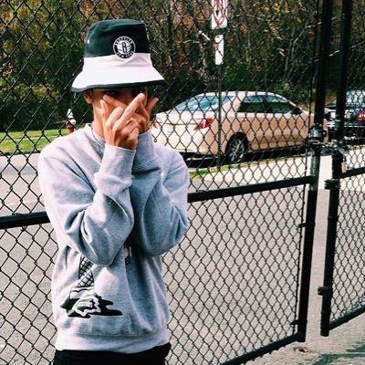 xtrvpah0lic's profile picture. 