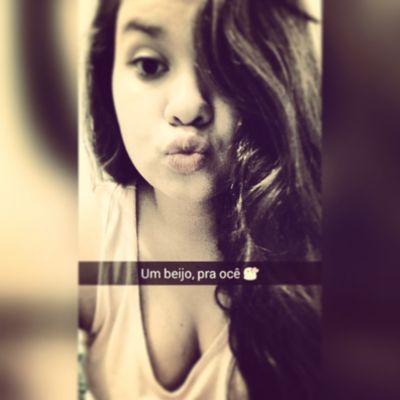 Hi, as you probably already know that I absolutely love @AustinMahone. For those who do not know too love singing, and I hope one day I can sing with him!