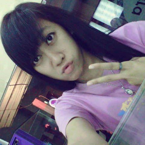 tata_widita's profile picture. Mungkin didunia ini banyak kemunafikan yang tak mungkin kita sadari jadi pahamilah arti kehidupan yang sebenarnya jangan sampai salah jalan