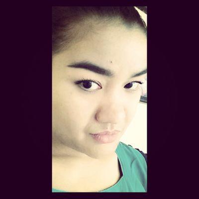 rosi_pohan's profile picture. A Mom, A Wife, Foody Person, ♥ 2 B Fit & Healthy, ♥ Pony tail & Bun hair, ♥ 2 sing along, ♥ Books & reading ^_^