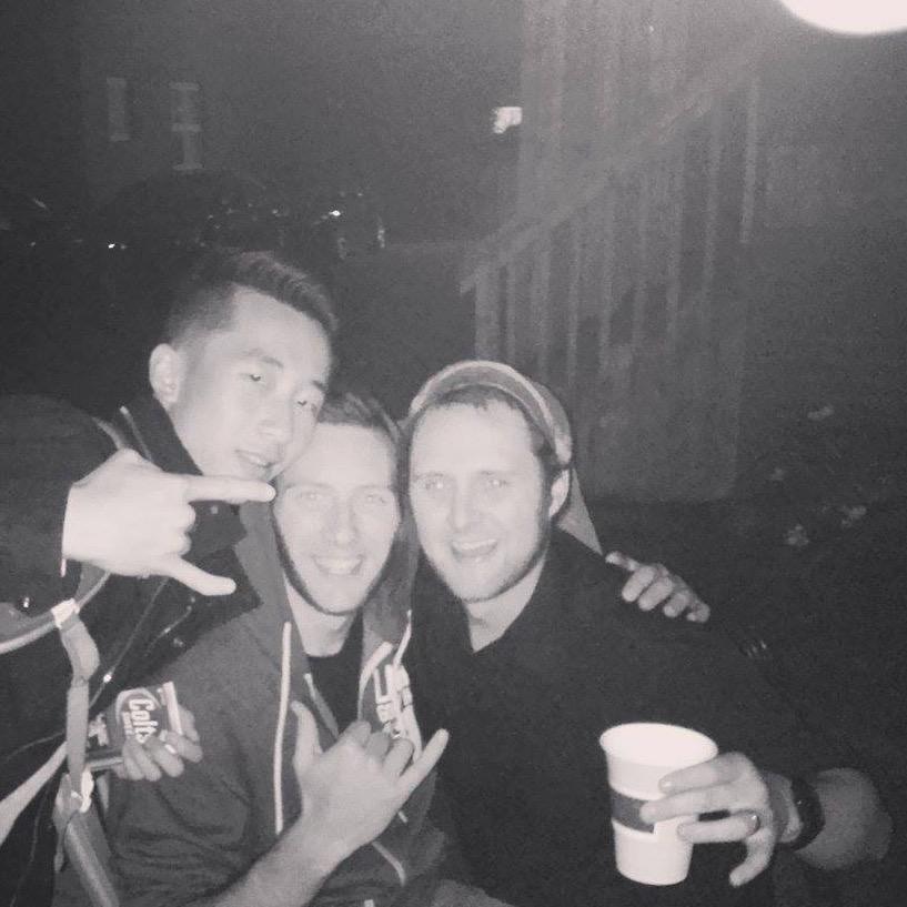 LougeRouge's profile picture. What is this tweeter?