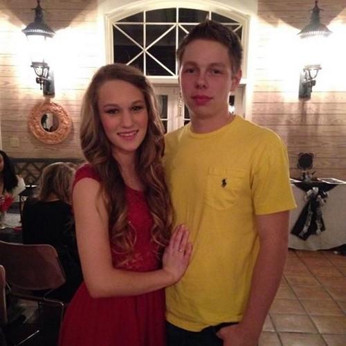 My name is Nic and motocross is the way of life! I ride for Hattiesburg cycles. GOD IS #1. Chloe K. Anderson is the girl keeping me straight!