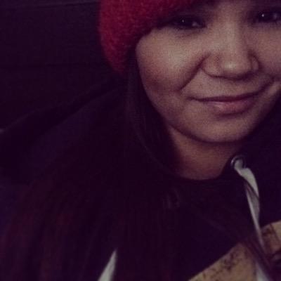 follow me c: