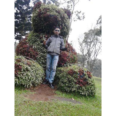 Masa lalu itu pelajaran. Masa kini itu perjalanan. Masa depan itu Impian