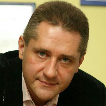 Журналист и редактор. Люблю Россию. Открыт к сотрудничеству со #СМИ. 
#пресса #политика #бизнес
