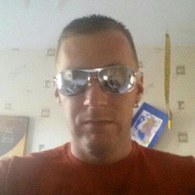 6c1f72f85675430's profile picture. 