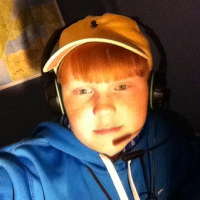 Im a fucking Nerd. OBJ player but still love to snipe. Optic #FTW . ❤️Single❤️ but i still have a better life than u so get over it⚡️.