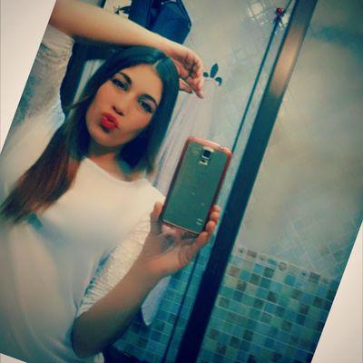 ......nunca seré perfecta pero soy única.....