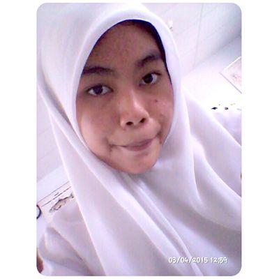 Dewi_RisQy's profile picture. I♥ my family :) smanten