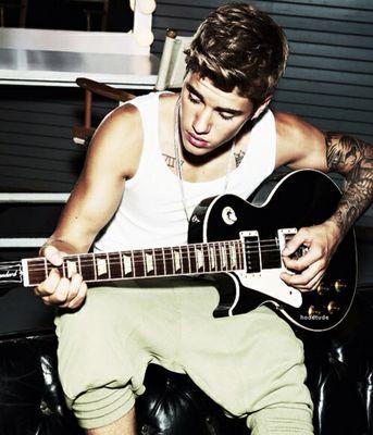 Belieber| Lovatic | Smiler | For all the bitches out there - I Hate You with all my heart |