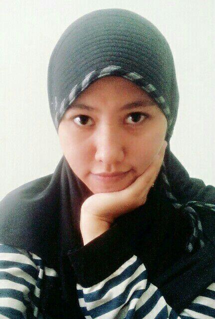 Vie_neh's profile picture. Ingat, ini social media.