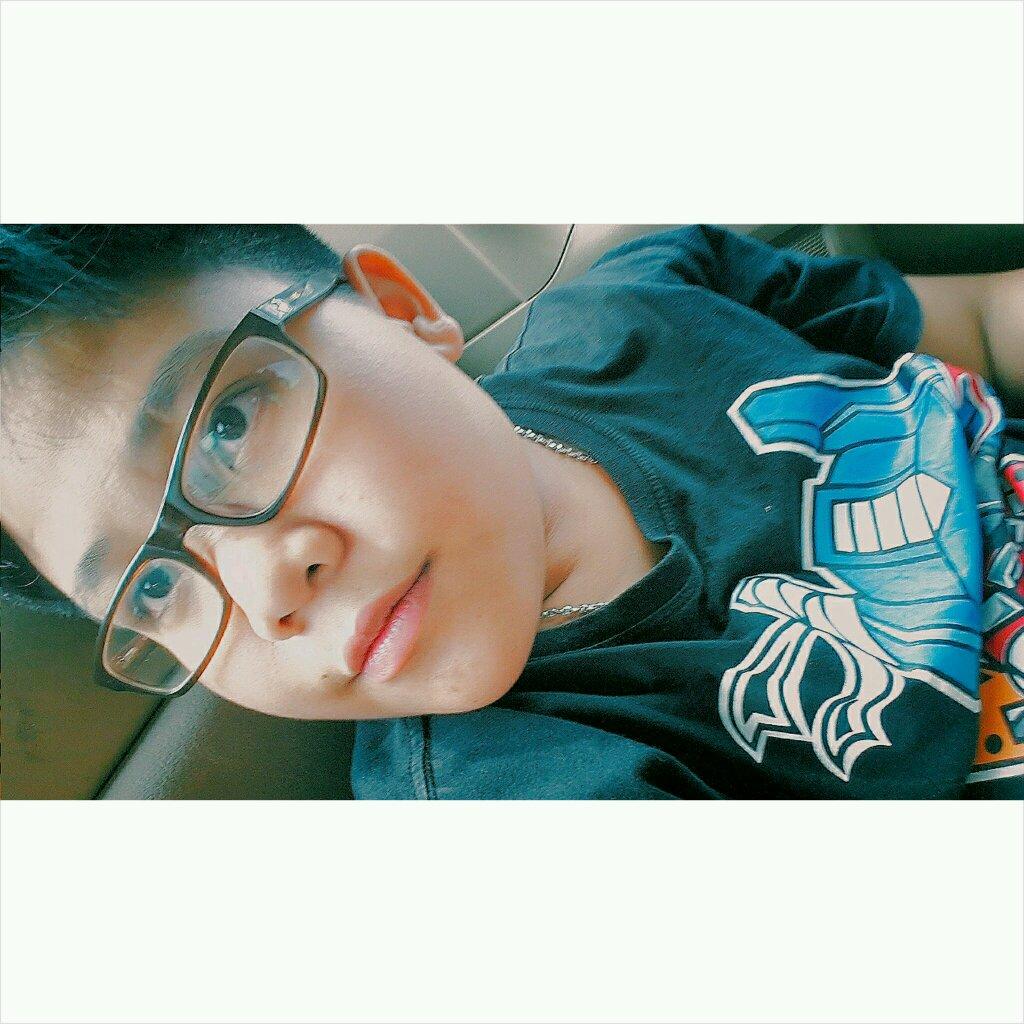 แอดมาโลยยังเล่นน้า