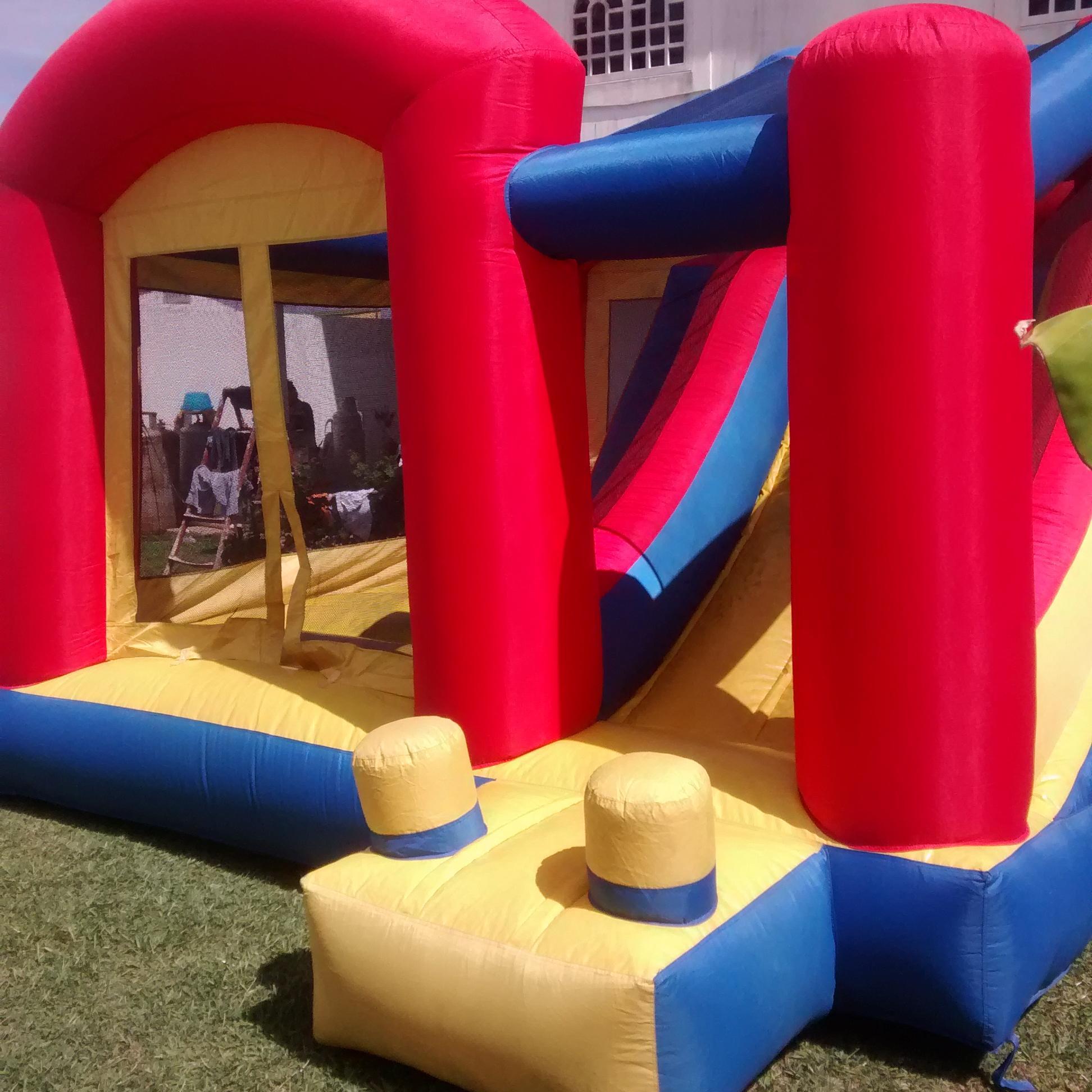 Somos Castillos Toboganes, Cotufera, Perros Calientes!! Tenemos todo para eventos infantilles! Inflables, para tus chamos!  Contactanos sin compromiso!!!