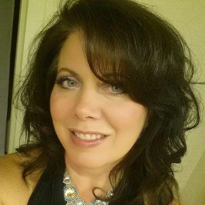 Robin_Kathleen1's profile picture. Entrepreneur. Mom of 2 beautiful girls. Health & Beauty Enthusiast.  Founding Beta TYRA Beautytainer for a new cosmetics line owned by Tyra Ba