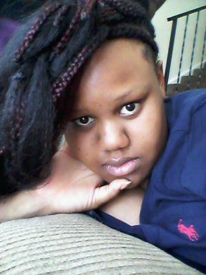 Page 2 @Samiya_hall that chick goin in on yu kids
