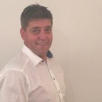 Algemeen directeur-Interim Management-Raad van Commissarissen. Eigenaar IJssalon & lunchcafé Ohlala Beneden-Leeuwen