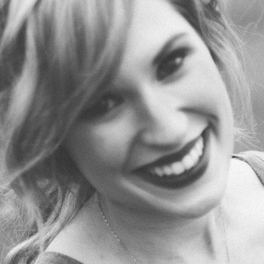 7th grade English Language Arts teacher with a passion for family, teaching and healthy, happy living.